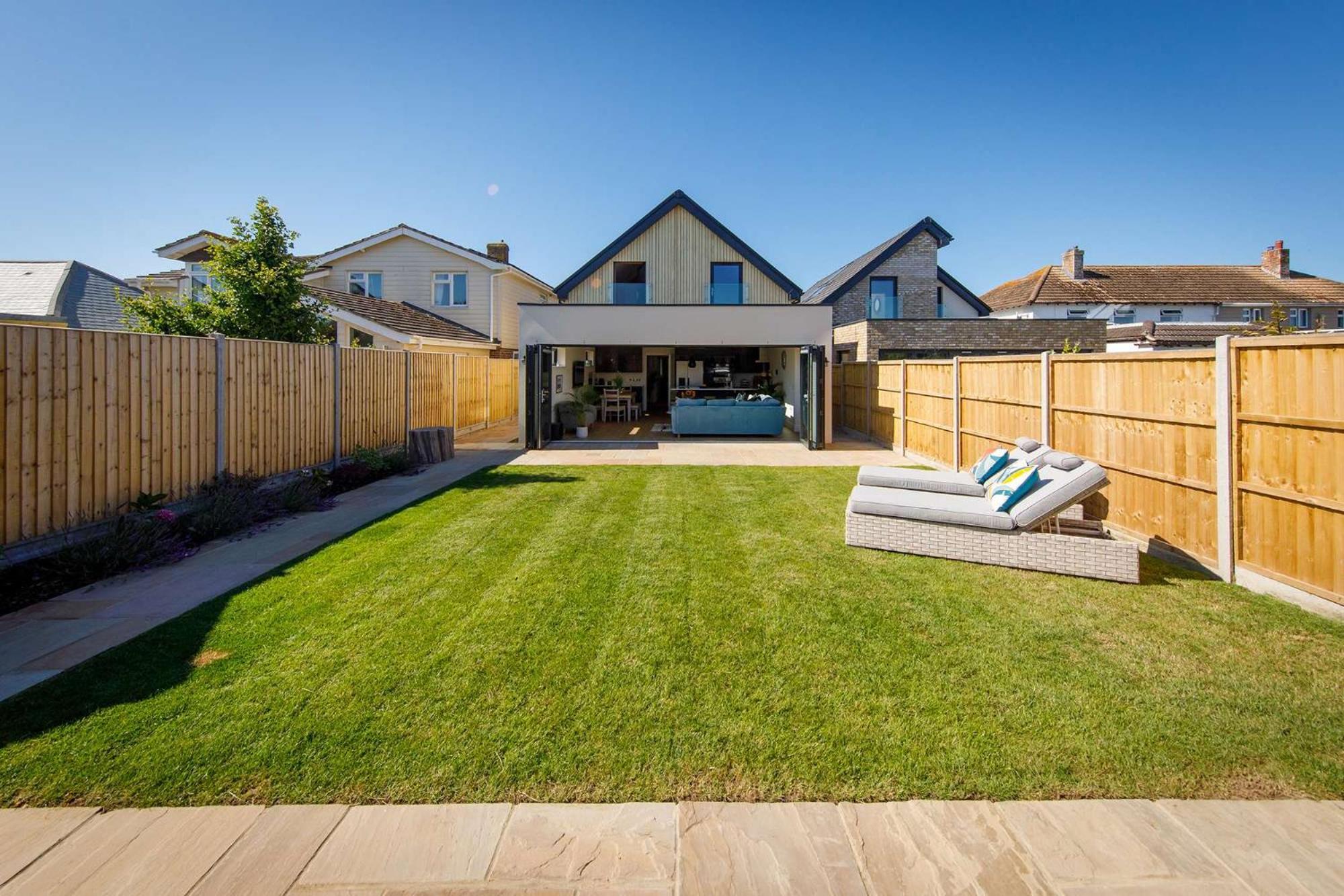 Luxury Designer Coastal Home For 10 With Hot Tub West Wittering Exteriör bild
