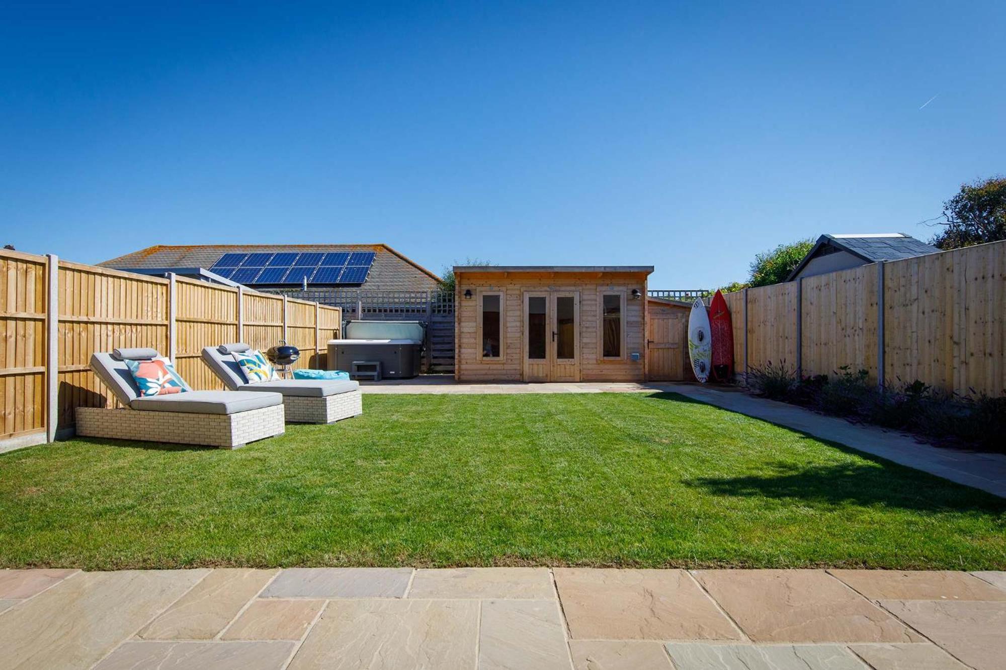 Luxury Designer Coastal Home For 10 With Hot Tub West Wittering Exteriör bild